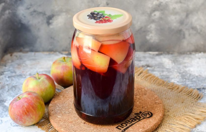 1. Этап. Компот из яблок и каркаде на зиму: Удачных заготовок!