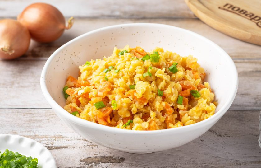 1. Этап. Гороховая каша с морковью и луком в мультиварке: Гороховая каша с морковью и луком готова, приятного вам аппетита!