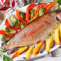 Радужная форель в духовке с овощами