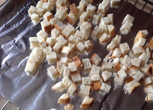 1. Этап. Суп из сыра: И отправляем в духовку. Можно обжарить на сковороде, но зачем нам лишние калории.