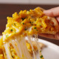 Mac & Cheese Pizza