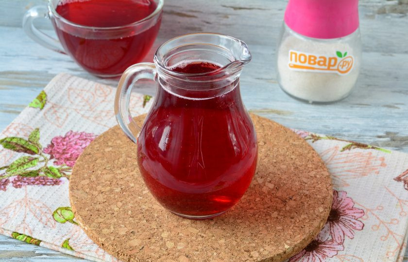 1. Этап. Компот из забродившей вишни: Компот можно хранить в холодильнике пару дней.