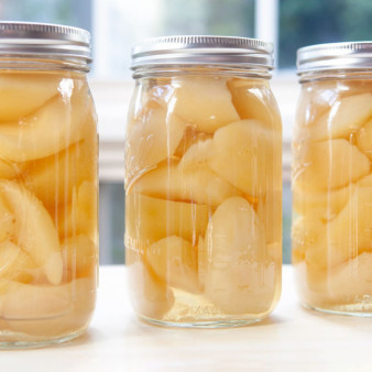 Preserved Pears