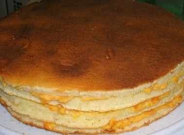 1. Этап. Торт на йогурте: Верх торта кремом не покрываем.