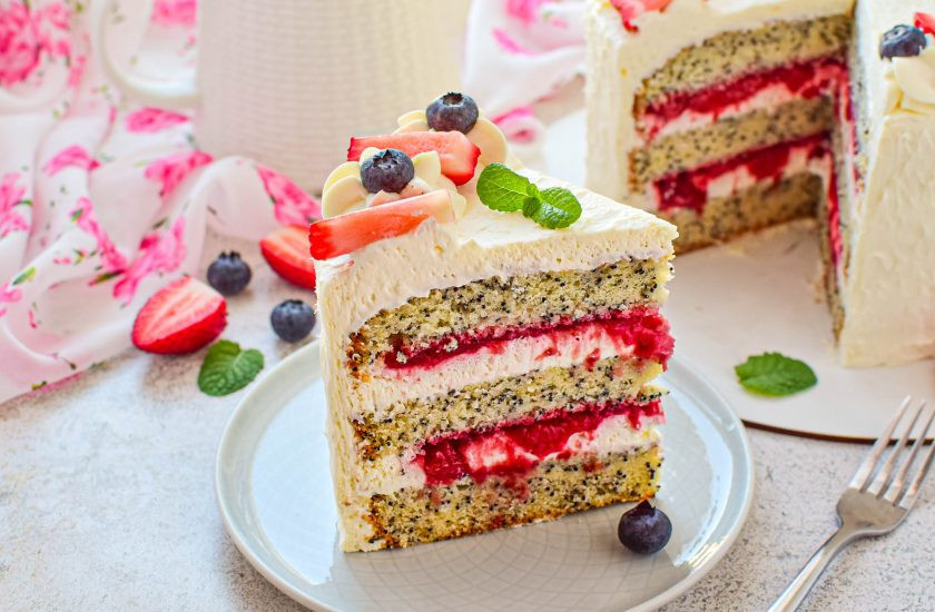 1. Этап. Клубнично-маковый торт: Приятного чаепития!