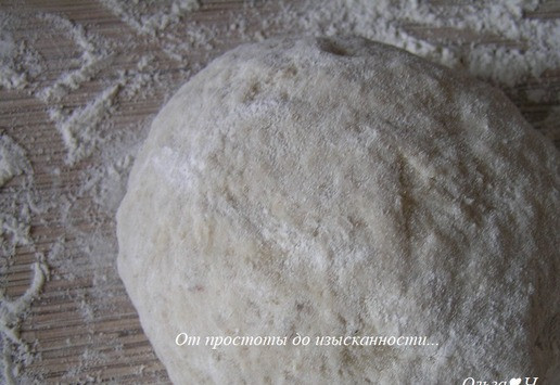 1. Этап. Энсаймада или Булочки-улитки: Замесите тесто руками.