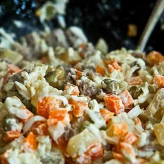Салат мясной