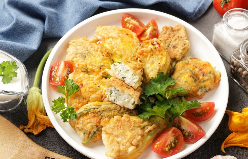 1. Этап. Цветы тыквы в кляре: Приятного аппетита!