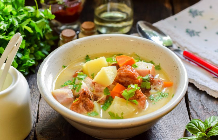 1. Этап. Суп с копченостями и вермишелью: Приятного аппетита!