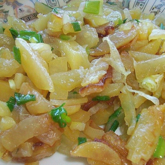Вкусная картошка на сковороде