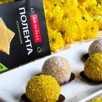 Кокосовые конфеты из поленты