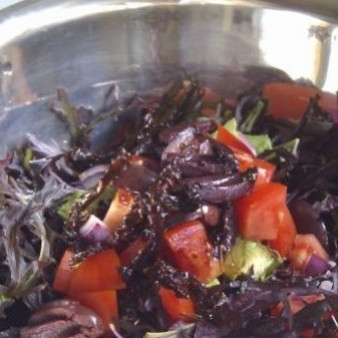 Салат с авокадо и шампиньонами