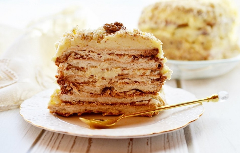 1. Этап. Простое слоёное пирожное: Подаём к столу!