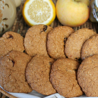 Овсяное печенье с цельнозерновой мукой
