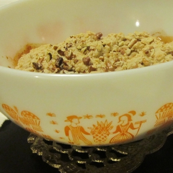 1. Этап. Крамбл с нектаринами: Крамбл с нектаринами готов. Подавать лучше теплым. Приятного аппетита!