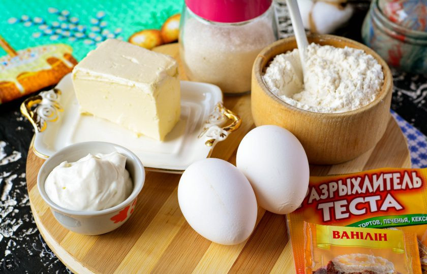 1. Этап. Кулич который не крошится: Подготовьте ингредиенты.