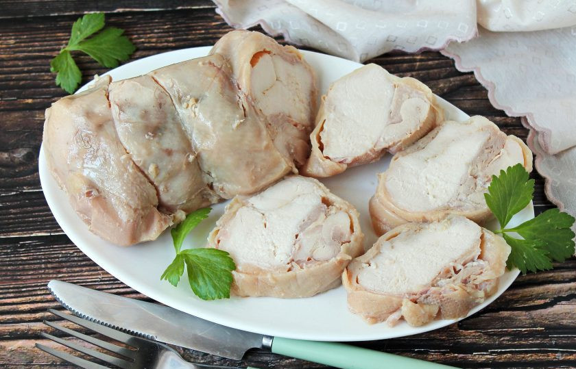 1. Этап. Куриный рулет су-вид: Приятного аппетита!