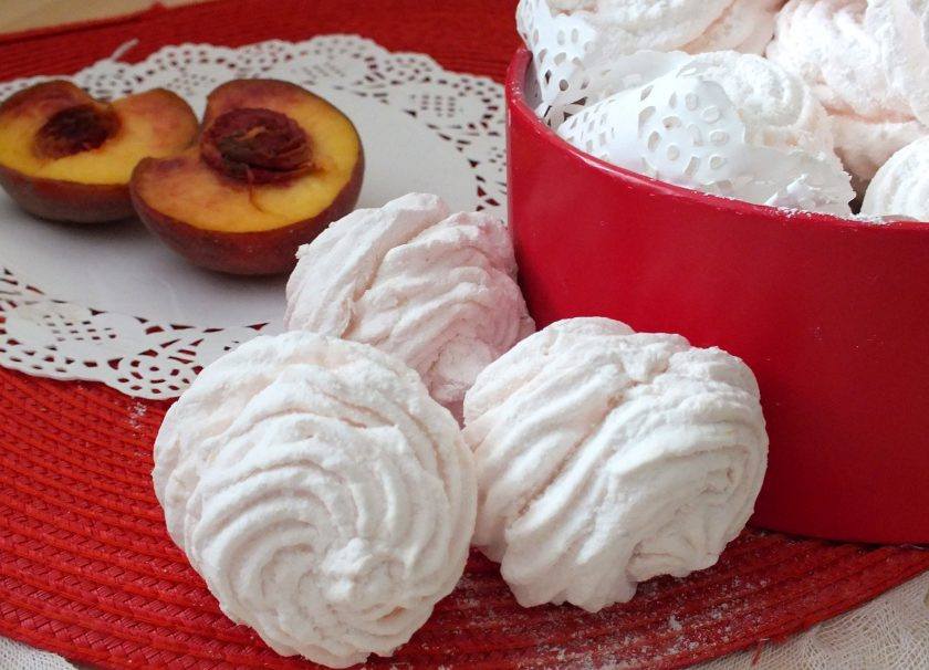 1. Этап. Зефир из персиков: Зефир готов. Приятного аппетита!