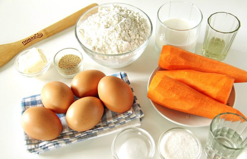 1. Этап. Пирог с морковью и яйцом: Подготовьте все ингредиенты.