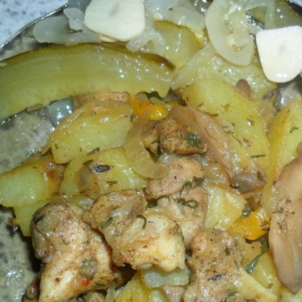 Картошка с курицей в пароварке