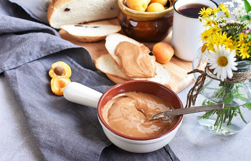 1. Этап. Вареная сгущенка в микроволновке: Наслаждайтесь!