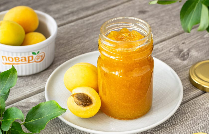 1. Этап. Конфитюр из абрикосов с агар-агаром: Конфитюр из абрикосов с агар-агаром готов, приятного аппетита!