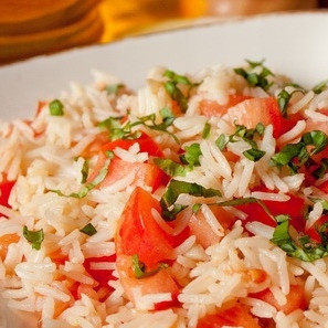 Плов с помидорами