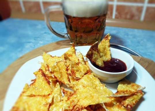 1. Этап. Домашние чипсы из лаваша: 7. Вот такие красивые домашние чипсы из лаваша получаются в итоге.