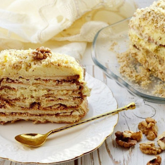 Простое слоёное пирожное