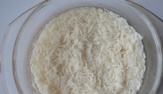 1. Этап. Кабачки по-марсельки: Отвариваем рис.