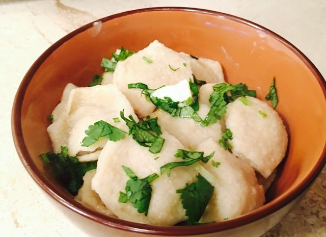 1. Этап. Пельмени по Дюкану: 7. Варите пельмешки, как обычно, в кипящей воде 7-10 минут. Пельмени по Дюкану готовы! Приятного аппетита!