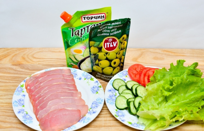 1. Этап. Cэндвич как в Сабвей: Подготовьте все ингредиенты.