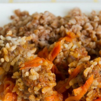 Ежики под соусом