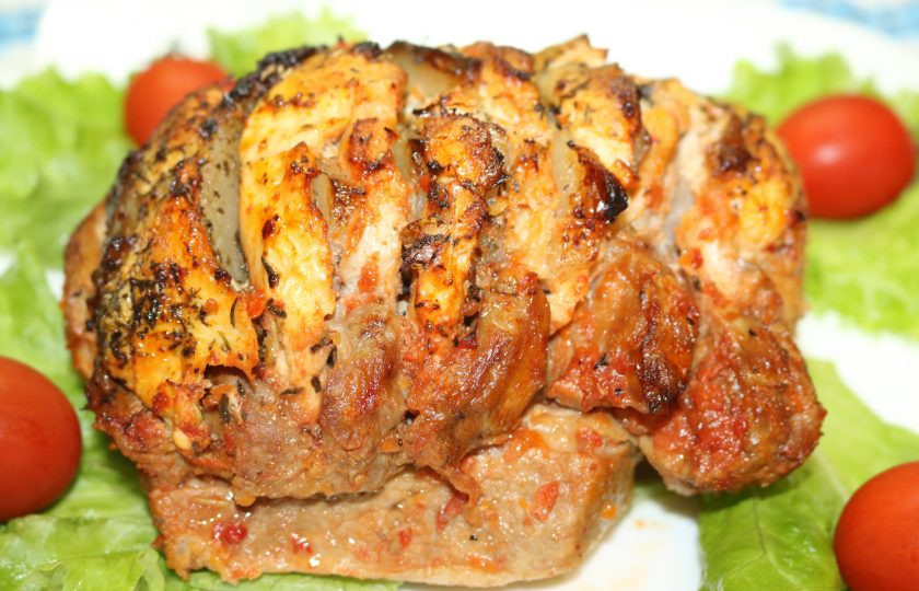 1. Этап. Мясо, запечённое гармошкой: Ароматное и сочное мясо готово!