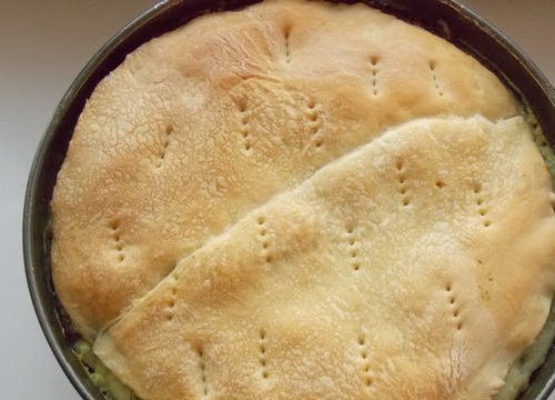 1. Этап. Итальянский пасхальный пирог: 10. Выпекаем пирог в духовом шкафу при температуре 200 градусов около сорока минут.