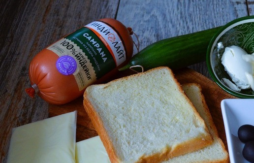 1. Этап. Сэндвичи Зубастики: Приготовить продукты.