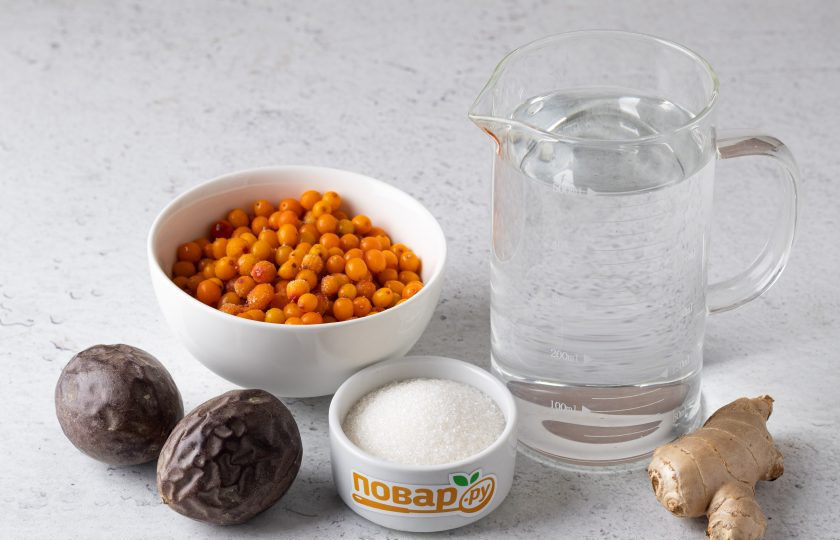 1. Этап. Облепиховый напиток с мякотью маракуйи: Подготовьте все ингредиенты.