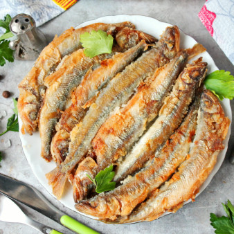 Жареная корюшка Питерская весна