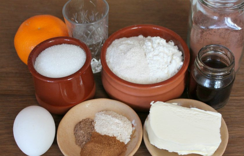 1. Этап. Пряники без меда: Подготовим ингредиенты.