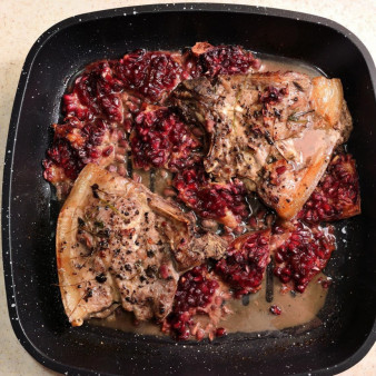 Свинина с гранатом