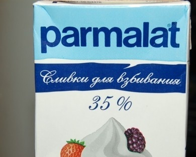 1. Этап. Булочки из заварного теста: 6. Когда булочки будут готовы, даем им немного остыть и начиняем сливками или любой другой начинкой.