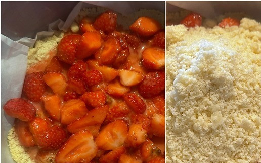 1. Этап. Насыпной пирог с клубникой: На основу выложил подготовленную клубнику, и сверху присыпал оставшейся крошкой. Которое – тесто.