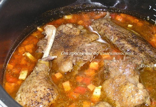 1. Этап. Рождественская индоутка с рисом и овощами: Верните индоутку обратно.