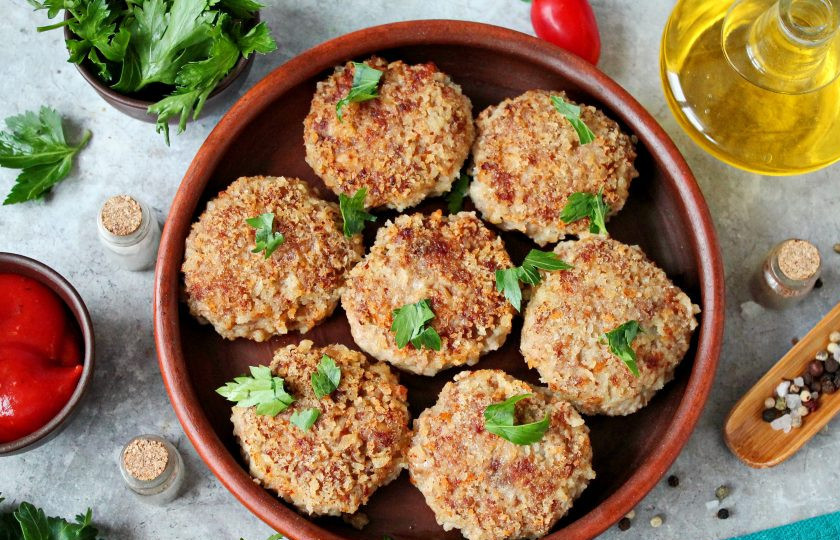 1. Этап. Котлеты из перловки с фаршем: Приятного аппетита!