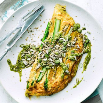Asparagus omelette