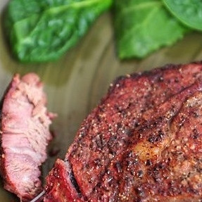 Стейк рибай на гриле