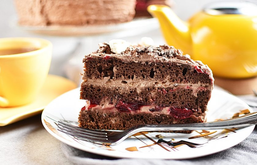 1. Этап. Торт в мультиварке: Приятного чаепития!