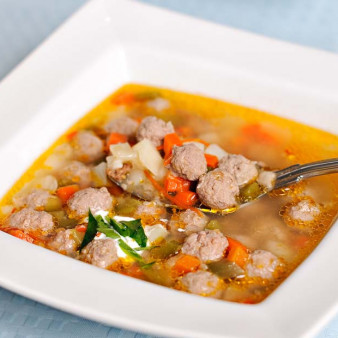 Суп с фрикадельками из говяжего фарша