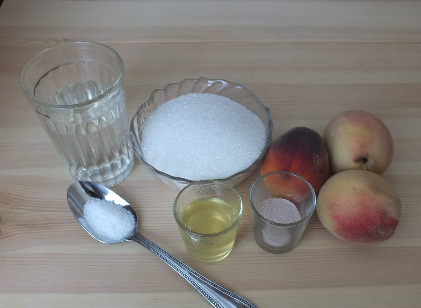 1. Этап. Зефир из персиков: Подготовьте необходимые ингредиенты.