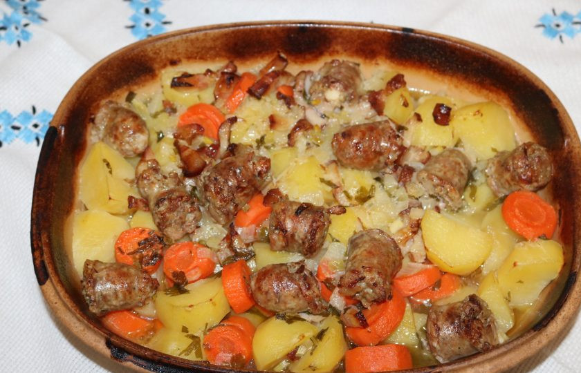 1. Этап. Коддл: Коддл подрумянится и станет невероятно аппетитным.